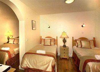 Piccolino Hyde Park Bed and breakfast 2*