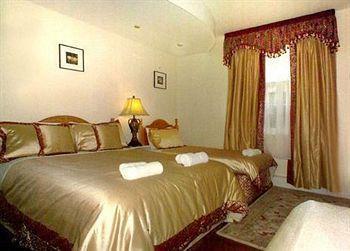 Piccolino Hyde Park Bed and breakfast 2*